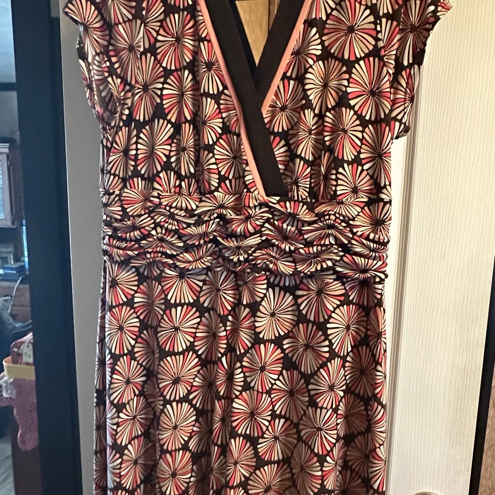 Brown and Black Ruched Midi Sundress with V-Neck